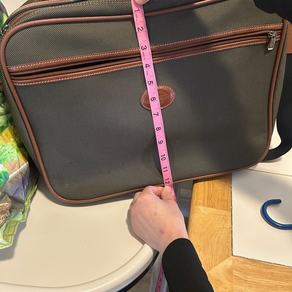 Longchamp Computer Bag - Picture 13 of 15